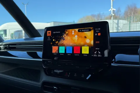 KN73UFP Volkswagen ID. Buzz 150kW Life Pro 77kWh 5dr Auto Thumbnail #51