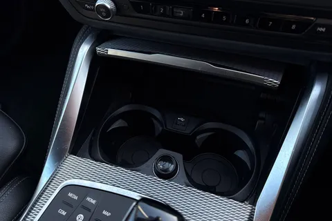 NK71XHN BMW 4 Series 2.0 420d MHT M Sport Auto xDrive Euro 6 (s/s) 2dr Thumbnail #50