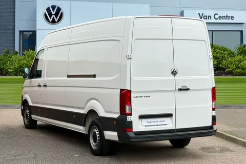 DE72FOD Volkswagen Crafter 2.0 TDI 140PS Startline High Roof Van Thumbnail #3
