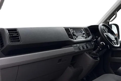 DE72FOD Volkswagen Crafter 2.0 TDI 140PS Startline High Roof Van Thumbnail #16