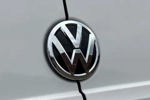 DE72FOD Volkswagen Crafter 2.0 TDI 140PS Startline High Roof Van Thumbnail #35