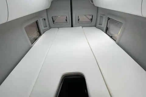 BG23ENK Volkswagen Grand California 2.0 TDI 680 5dr Tip Auto 3.88T Auto Thumbnail #49