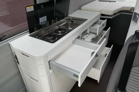 BG23ENK Volkswagen Grand California 2.0 TDI 680 5dr Tip Auto 3.88T Auto Thumbnail #53