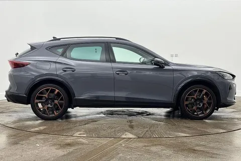 KT25WFL CUPRA Formentor 2.0 TSI VZ3 DSG 4Drive Euro 6 (s/s) 5dr Thumbnail #2