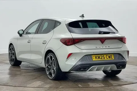 KM25CWE CUPRA Leon 1.5 eTSI V2 DSG Euro 6 (s/s) 5dr Thumbnail #4