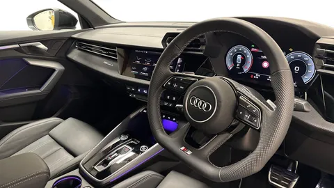 DH25CJJ Audi A3 Black Edition TFSI 150 PS S tronic Thumbnail #7