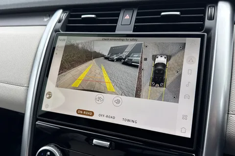 DX75NHG Land Rover Discovery 3.0 D350 Dynamic HSE 5dr Thumbnail #14