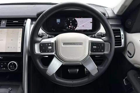 DX75NHG Land Rover Discovery 3.0 D350 Dynamic HSE 5dr Thumbnail #17