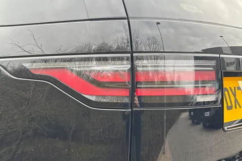 DX75NHG Land Rover Discovery 3.0 D350 Dynamic HSE 5dr Thumbnail #21