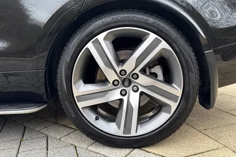 DX75NHG Land Rover Discovery 3.0 D350 Dynamic HSE 5dr Thumbnail #40