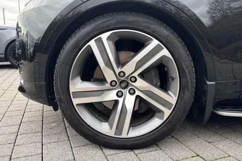 DX75NHG Land Rover Discovery 3.0 D350 Dynamic HSE 5dr Thumbnail #41