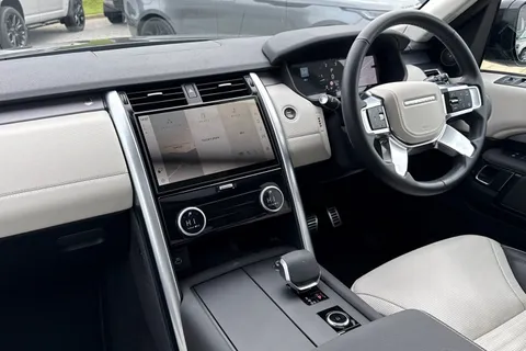 DX75NHG Land Rover Discovery 3.0 D350 Dynamic HSE 5dr Thumbnail #47