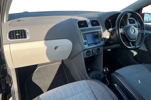 14 of 48 for Volkswagen Polo 1.0 BlueMotion Tech beats Euro 6 (s/s) 3dr