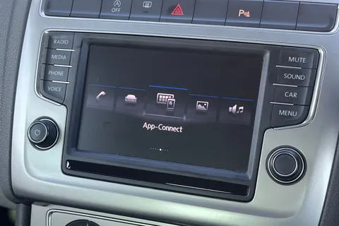 16 of 48 for Volkswagen Polo 1.0 BlueMotion Tech beats Euro 6 (s/s) 3dr