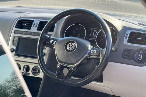 29 of 48 for Volkswagen Polo 1.0 BlueMotion Tech beats Euro 6 (s/s) 3dr