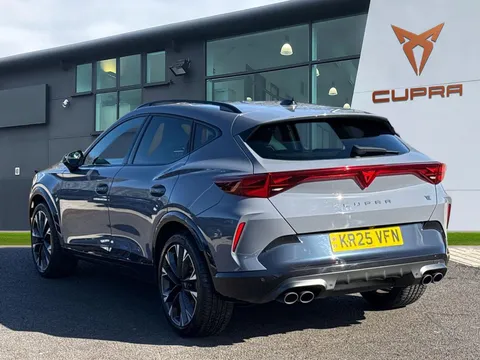 KR25VFN CUPRA Formentor 2.0 TSI 333 VZ2 5dr DSG 4Drive**PANORAMIC SUNROOF** Thumbnail #3