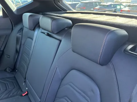 KR25VFN CUPRA Formentor 2.0 TSI 333 VZ2 5dr DSG 4Drive**PANORAMIC SUNROOF** Thumbnail #15