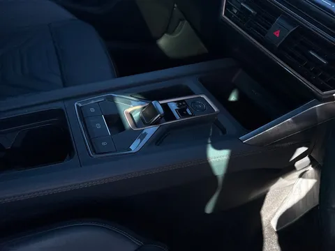 KR25VFN CUPRA Formentor 2.0 TSI 333 VZ2 5dr DSG 4Drive**PANORAMIC SUNROOF** Thumbnail #21