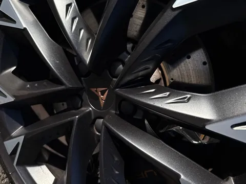 KR25VFN CUPRA Formentor 2.0 TSI 333 VZ2 5dr DSG 4Drive**PANORAMIC SUNROOF** Thumbnail #27