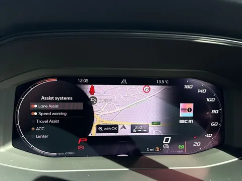 KR25VFN CUPRA Formentor 2.0 TSI 333 VZ2 5dr DSG 4Drive**PANORAMIC SUNROOF** Thumbnail #37