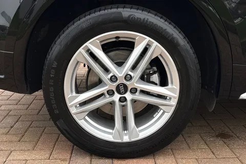 BV23UVX Audi Q5 S line 40 TDI quattro 204 PS S tronic Thumbnail #10