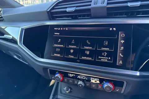 KD23GSY Audi Q3 Black Edition 45 TFSI quattro 245 PS S tronic Thumbnail #49