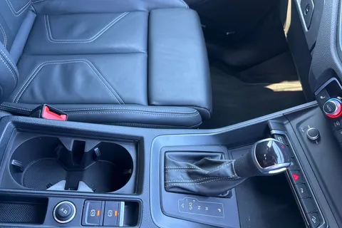 KD23GSY Audi Q3 Black Edition 45 TFSI quattro 245 PS S tronic Thumbnail #51