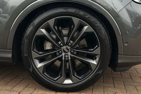 KN75YVT Audi Q7 SUV  Black Edition TDI quattro 286 PS tiptronic Thumbnail #13