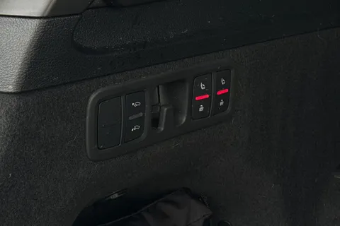 KN75YVT Audi Q7 SUV  Black Edition TDI quattro 286 PS tiptronic Thumbnail #28