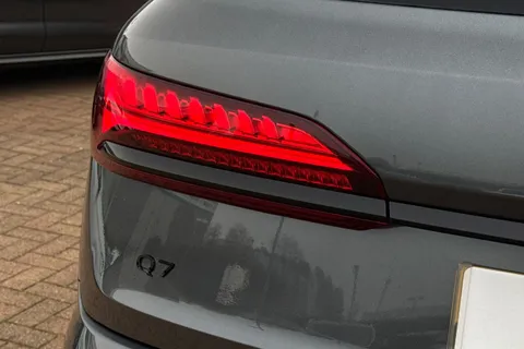 KN75YVT Audi Q7 SUV  Black Edition TDI quattro 286 PS tiptronic Thumbnail #49