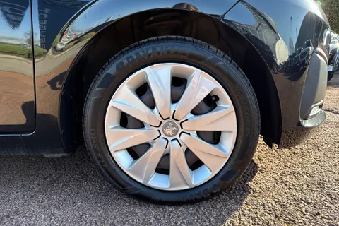 KT18VFE PEUGEOT 108 1.0 Active Euro 6 3dr Thumbnail #9