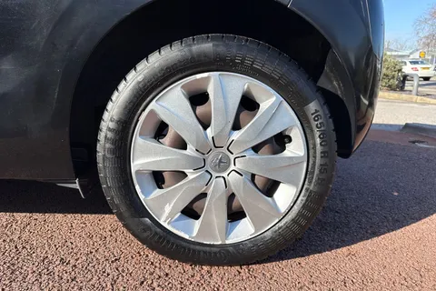 KT18VFE PEUGEOT 108 1.0 Active Euro 6 3dr Thumbnail #11