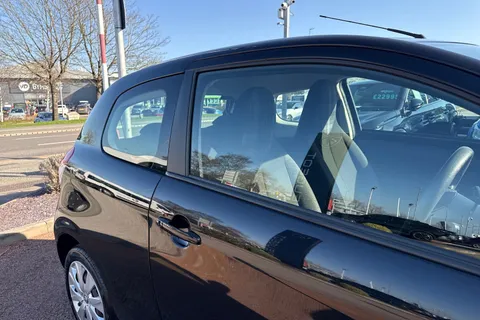 KT18VFE PEUGEOT 108 1.0 Active Euro 6 3dr Thumbnail #34