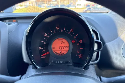 KT18VFE PEUGEOT 108 1.0 Active Euro 6 3dr Thumbnail #37