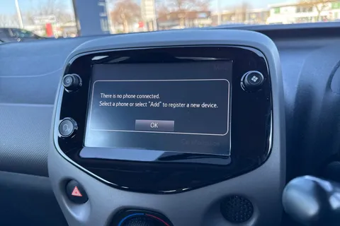 KT18VFE PEUGEOT 108 1.0 Active Euro 6 3dr Thumbnail #46