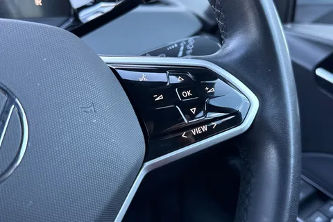 41 of 56 for Volkswagen ID.3 Pro Performance 58kWh Life Auto 5dr