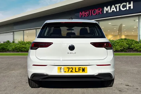 BL72LFW Volkswagen Golf 1.5 TSI Life Euro 6 (s/s) 5dr Thumbnail #5