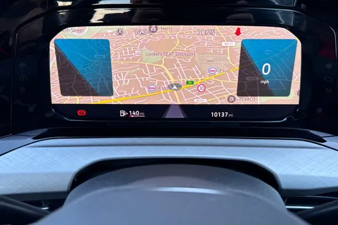 BL72LFW Volkswagen Golf 1.5 TSI Life Euro 6 (s/s) 5dr Thumbnail #48