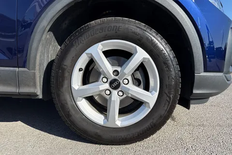 PN22MUW Audi Q2 Technik 30 TFSI  110 PS 6-speed Thumbnail #11