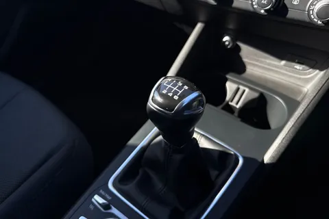 PN22MUW Audi Q2 Technik 30 TFSI  110 PS 6-speed Thumbnail #24