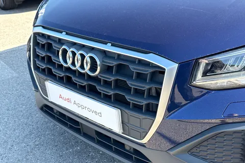 PN22MUW Audi Q2 Technik 30 TFSI  110 PS 6-speed Thumbnail #28