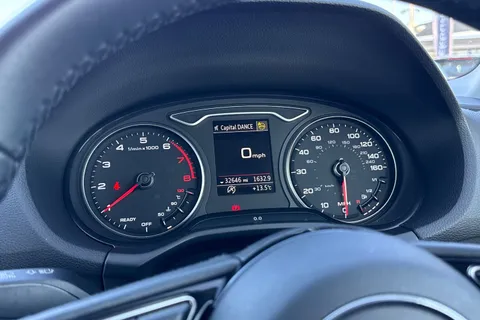 PN22MUW Audi Q2 Technik 30 TFSI  110 PS 6-speed Thumbnail #34