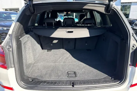 YE69RFN BMW X3 2.0 20d M Sport Auto xDrive Euro 6 (s/s) 5dr Thumbnail #7