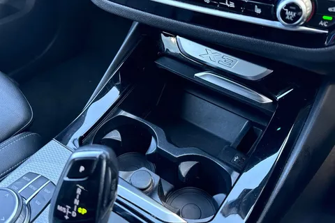 YE69RFN BMW X3 2.0 20d M Sport Auto xDrive Euro 6 (s/s) 5dr Thumbnail #38