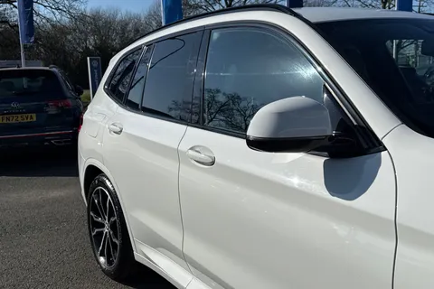 YE69RFN BMW X3 2.0 20d M Sport Auto xDrive Euro 6 (s/s) 5dr Thumbnail #43