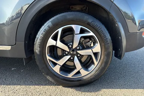 12 of 67 for Kia Sportage 1.6 GDi Platinum Edition Euro 6 (s/s) 5dr