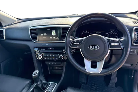 18 of 67 for Kia Sportage 1.6 GDi Platinum Edition Euro 6 (s/s) 5dr