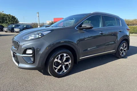 27 of 67 for Kia Sportage 1.6 GDi Platinum Edition Euro 6 (s/s) 5dr