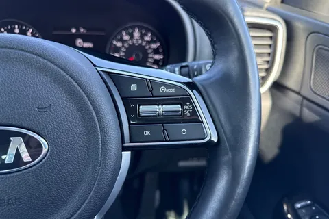 40 of 67 for Kia Sportage 1.6 GDi Platinum Edition Euro 6 (s/s) 5dr