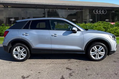 DE22XLL Audi Q2 Sport 35 TFSI  150 PS 6-speed Thumbnail #4